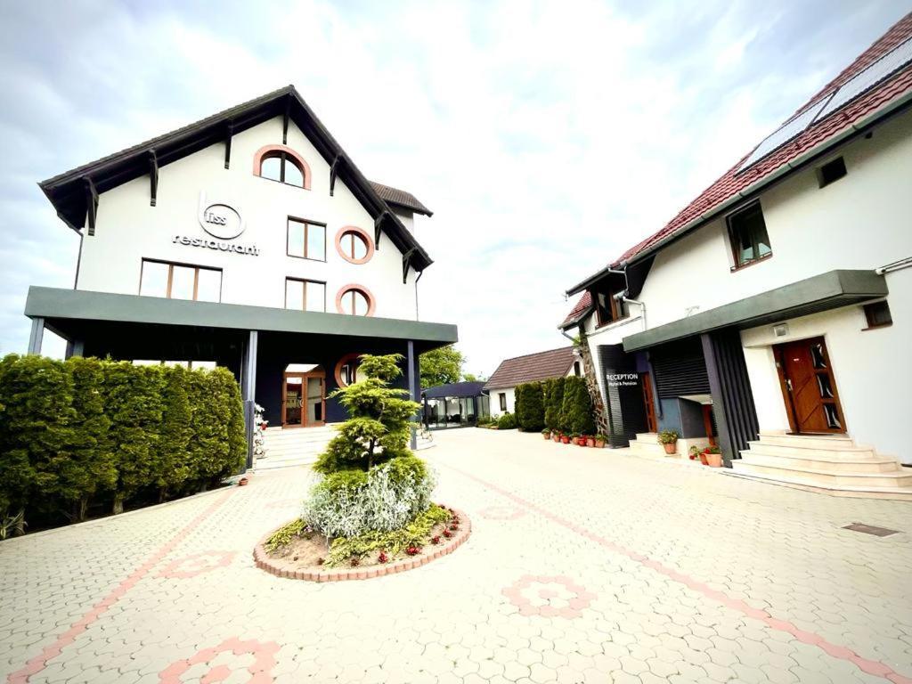 Hotel Bliss Sibiu Exterior photo