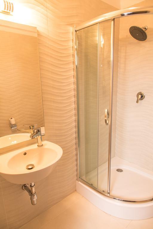 Hotel Bliss Sibiu Room photo