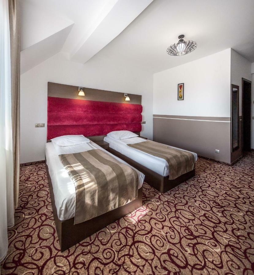 Hotel Bliss Sibiu Exterior photo